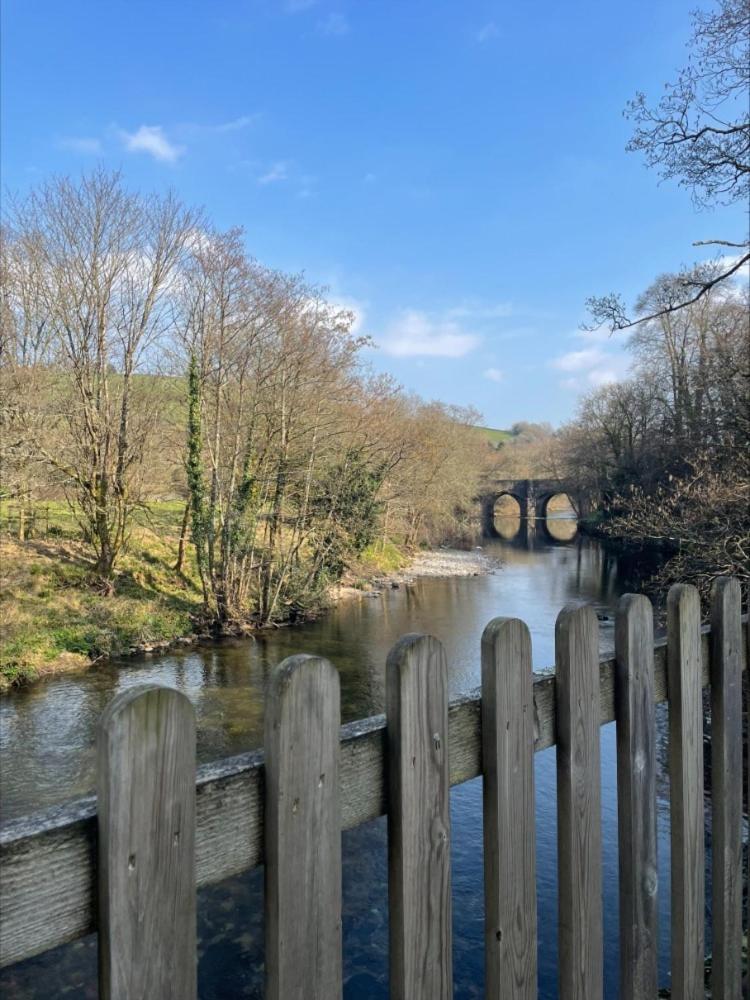 The Abbey Inn Buckfastleigh Exteriér fotografie